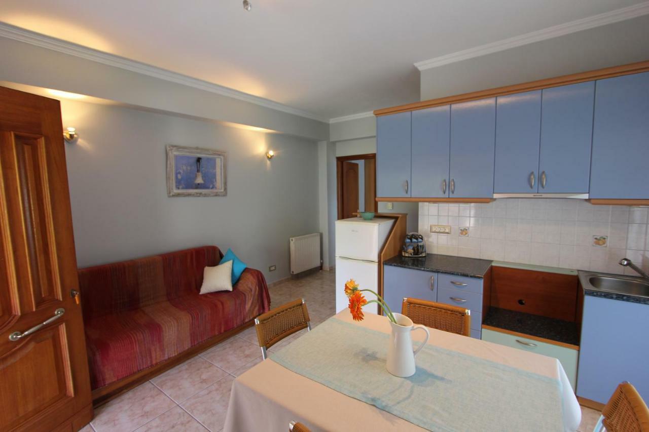 Tosis Apartments Svoronata Eksteriør billede